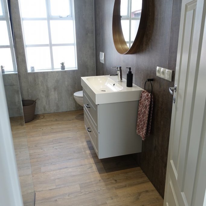 0f887386-d7ca-4c15-8ac7-c22cfea7e464